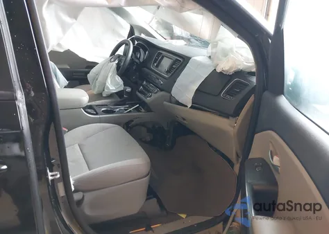 2020 Kia Sedona Lx z USA, uszkodzony, nr VIN KNDMB5C18L6618794